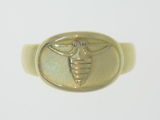 Diamond Amore Bee Signet Ring