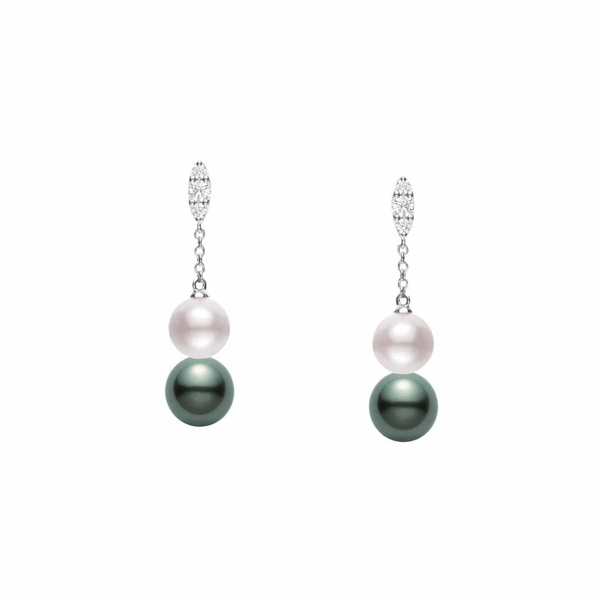 MIKIMOTO 7g 18KYG 5.5-6mm CULTURED PEARL EARRINGS WITH OMEGA BACKS - Hawaii  Estate & Jewelry Buyers